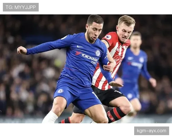 保·阿达姆再创辉煌,德甲赛场表现亮眼助球队争冠 保·阿达姆再创辉煌,德甲赛场表现亮眼助球队争冠