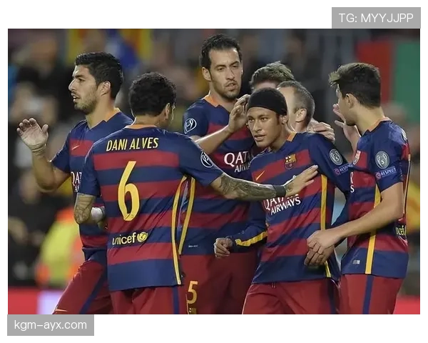 巴萨主帅革新战术引热议，球队状态回升剑指冠军