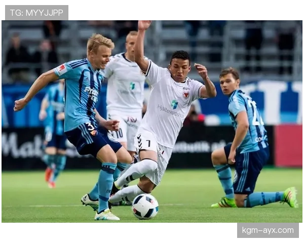 塔普索巴本赛季表现稳健，成后防领袖