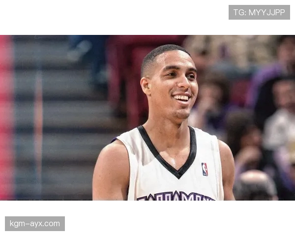 凯文·马丁突破得分效率提升显著 拉开与防守对手差距