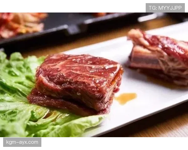 恩比德家里居然有私人烤肉师？球馆外他到底过着什么神仙日子？